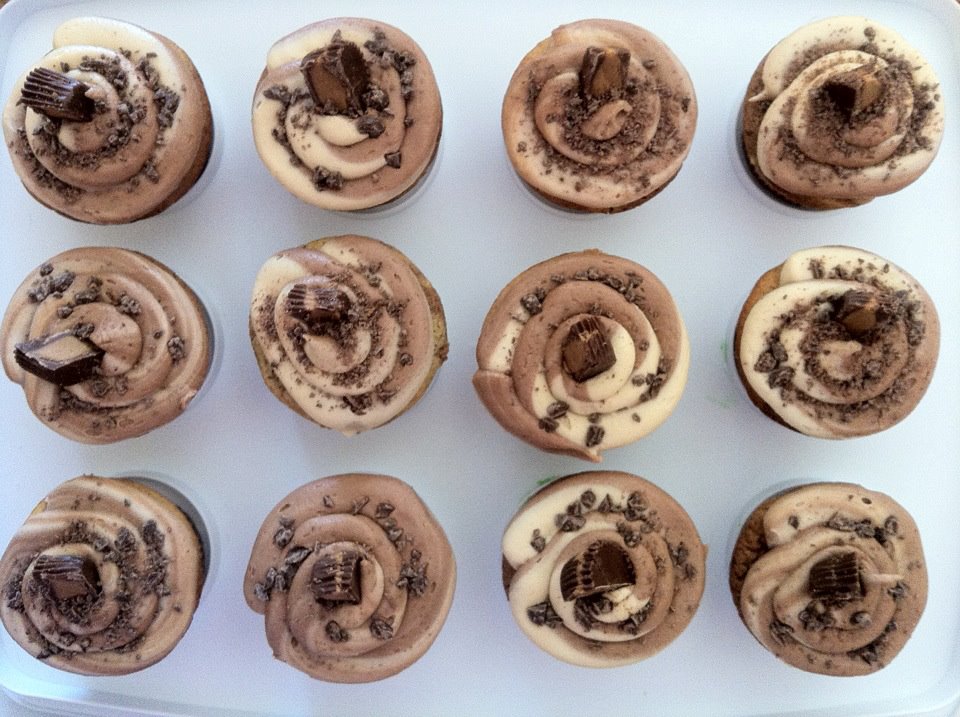 Chocolate peanut butter swirl cupcake chocolate with peanut butter buttercream
